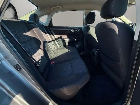 Used 2019 Nissan Sentra SV image 12