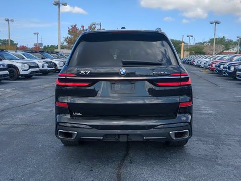 Used 2024 BMW X7 xDrive40i w/ M Sport Package AWD/4WD image 7