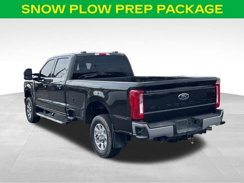 Used 2024 Ford F250 XLT w/ Snow Plow Prep Package AWD/4WD image 6