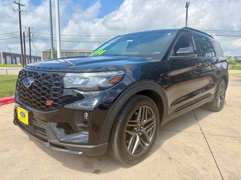 Used 2026 Ford Explorer ST w/ Sun And Sound Package AWD/4WD image 5