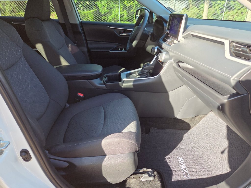 Certified 2024 Toyota RAV4 XLE w/ Convenience Package FWD image 14