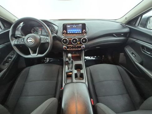 Used 2025 Nissan Sentra S FWD image 19