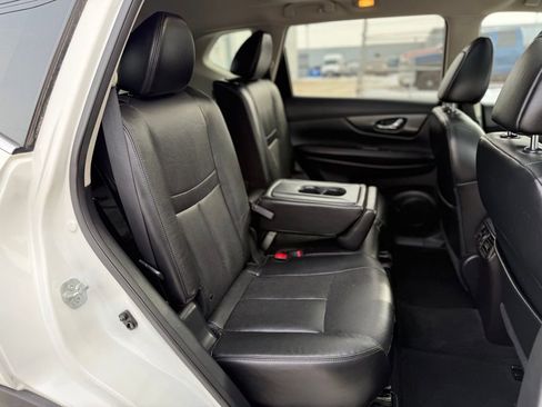 Used 2015 Nissan Rogue SL w/ SL Premium Package image 20