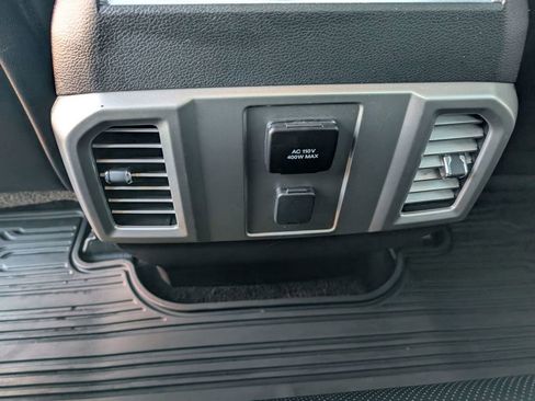 Used 2016 Ford F150 Lariat image 40