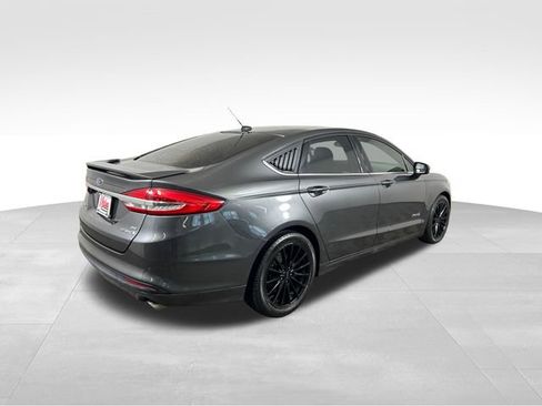 Used 2018 Ford Fusion SE w/ Equipment Group 601A image 7