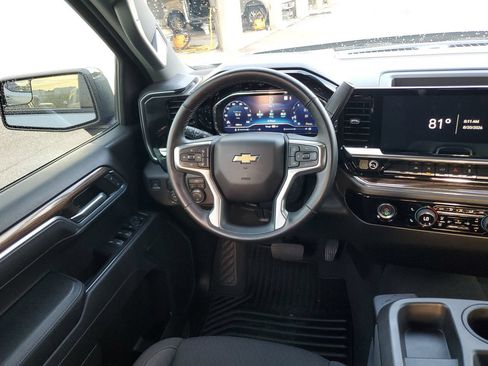 Used 2023 Chevrolet Silverado 1500 LT RWD image 13