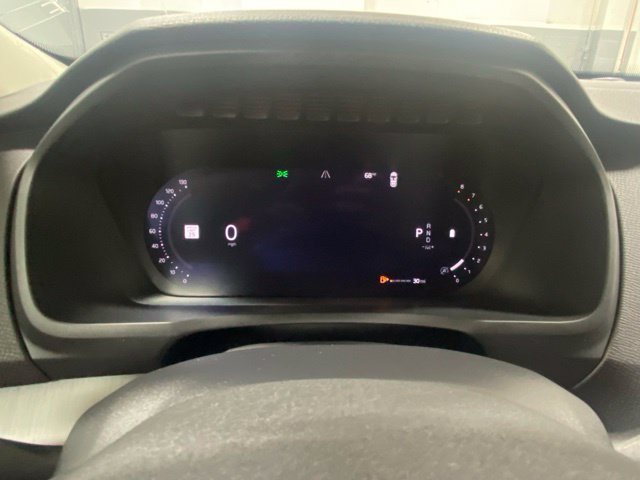 Used 2024 Volvo XC90 B5 Core w/ Climate Package AWD/4WD image 16