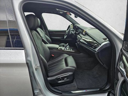 Used 2018 BMW X5 xDrive40e image 10