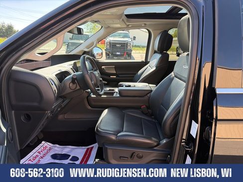 Used 2026 Ford Expedition Max Platinum AWD/4WD image 9