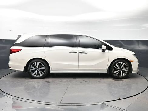 Used 2019 Honda Odyssey Elite image 4