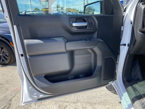 Used 2022 Chevrolet Silverado 1500 W/T w/ Trailering Package image 16