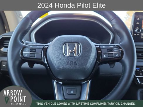 Used 2024 Honda Pilot Elite image 27
