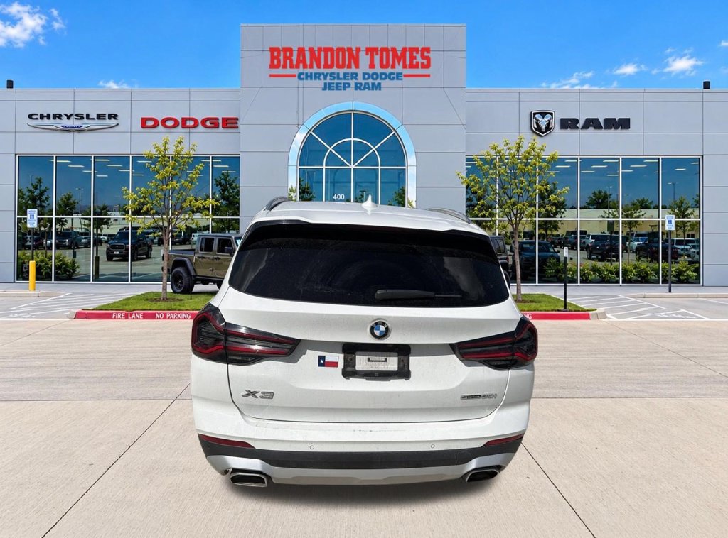 Used 2022 BMW X3 sDrive30i w/ Premium Package 2 (ZPA) RWD image 4