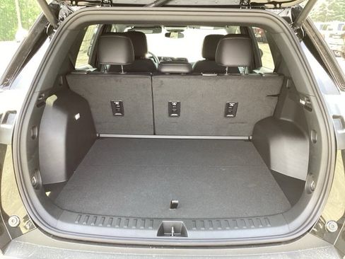 New 2026 Chevrolet Equinox LT w/ Convenience Package II image 12