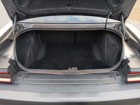 Used 2015 Dodge Challenger R/T w/ Quick Order Package 22B R/T image 23