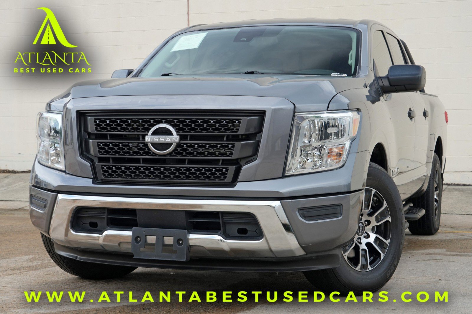 Used 2023 Nissan Titan SV w/ Accessory Utility Package RWD image 1