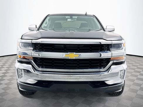 Used 2017 Chevrolet Silverado 1500 LT w/ All Star Edition image 2