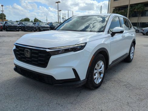 Used 2023 Honda CR-V LX image 8