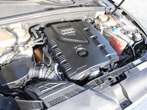 Used 2011 Audi A5 2.0T Premium Plus w/ Premium Plus Pkg image 31