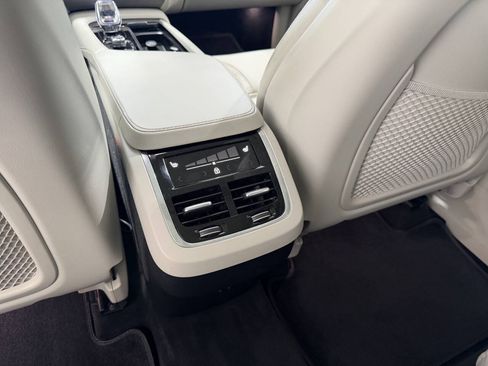 Used 2023 Volvo XC90 B6 Ultimate AWD/4WD image 26