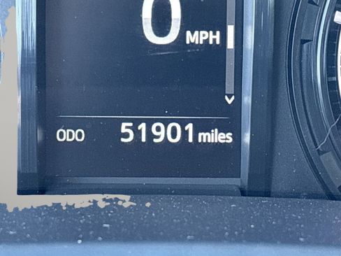 Used 2024 Toyota 4Runner SR5 image 31