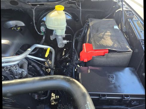 Used 2013 RAM 1500 Laramie w/ Convenience Group image 15