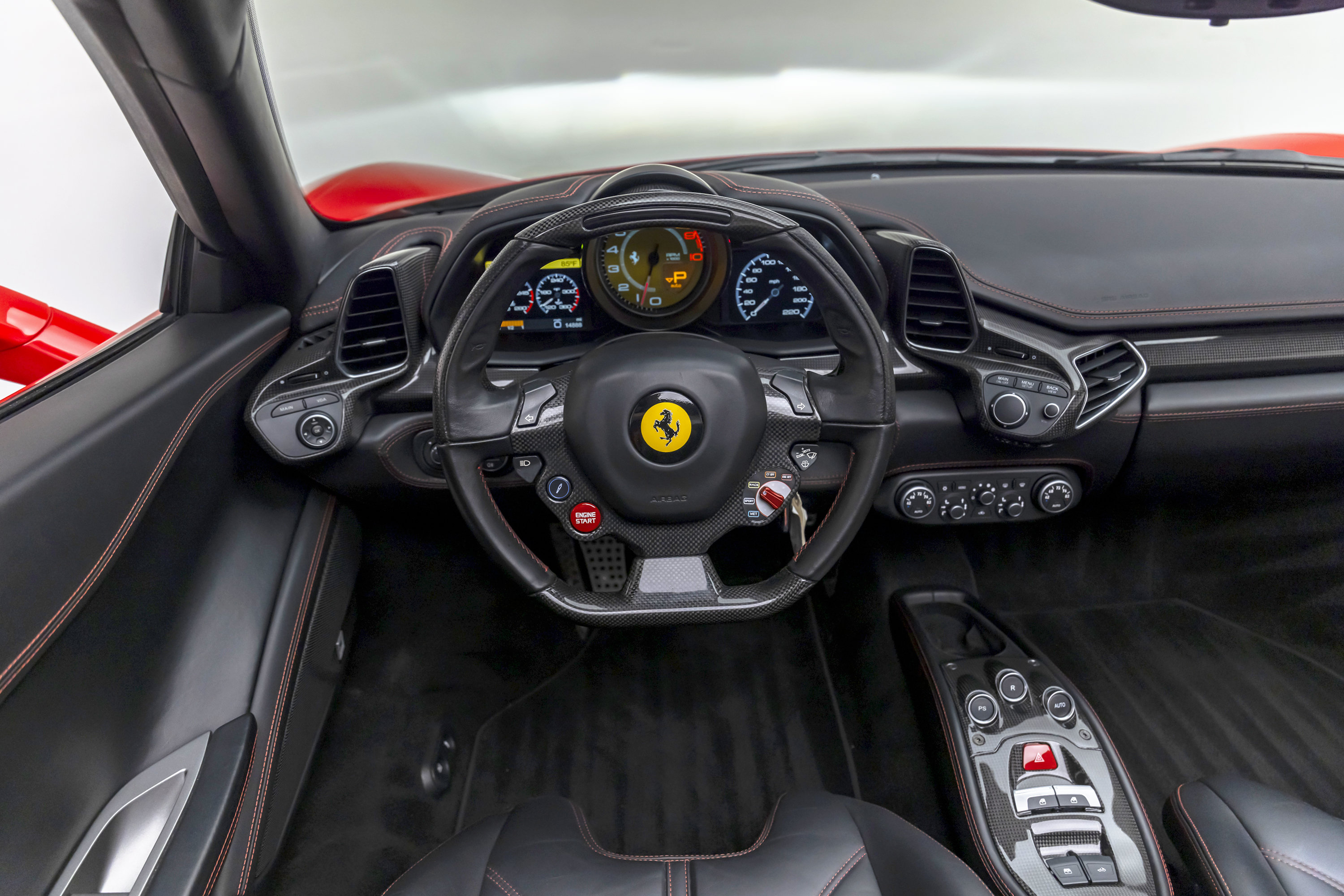 Certified 2013 Ferrari 458 Spider RWD image 74