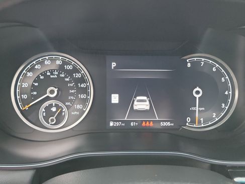 Certified 2025 Genesis G70 3.3T Advanced image 9