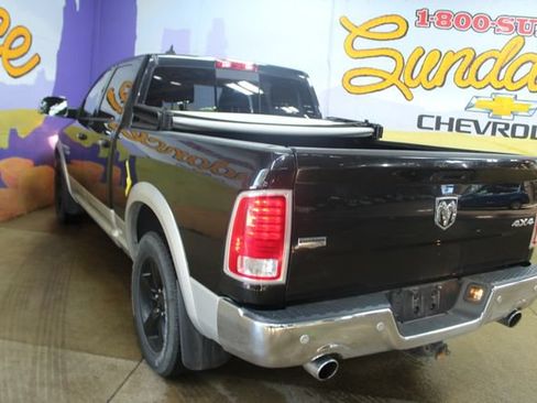 Used 2018 RAM 1500 Laramie AWD/4WD image 6