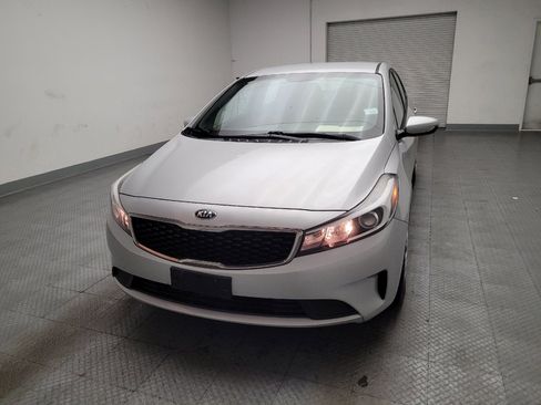 Used 2017 Kia Forte LX image 15