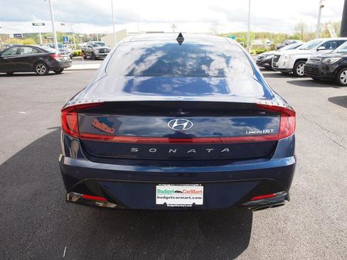 Used 2020 Hyundai Sonata Limited FWD image 2