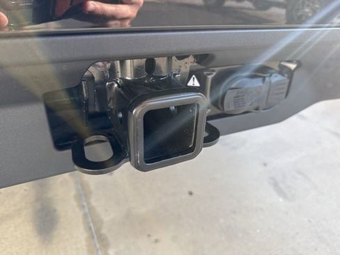 New 2025 Ford Expedition Active image 18