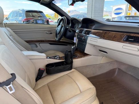 Used 2008 BMW 328i Convertible RWD image 7