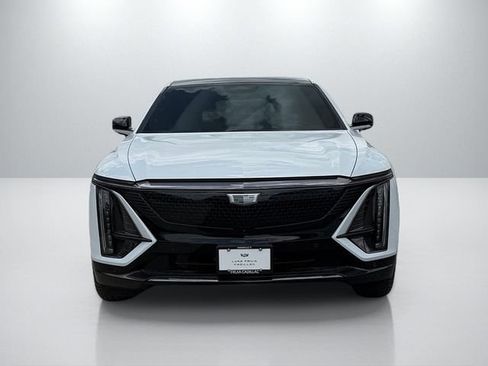 New 2026 Cadillac Lyriq Signature Sport w/ Nappa Leather Package RWD image 2