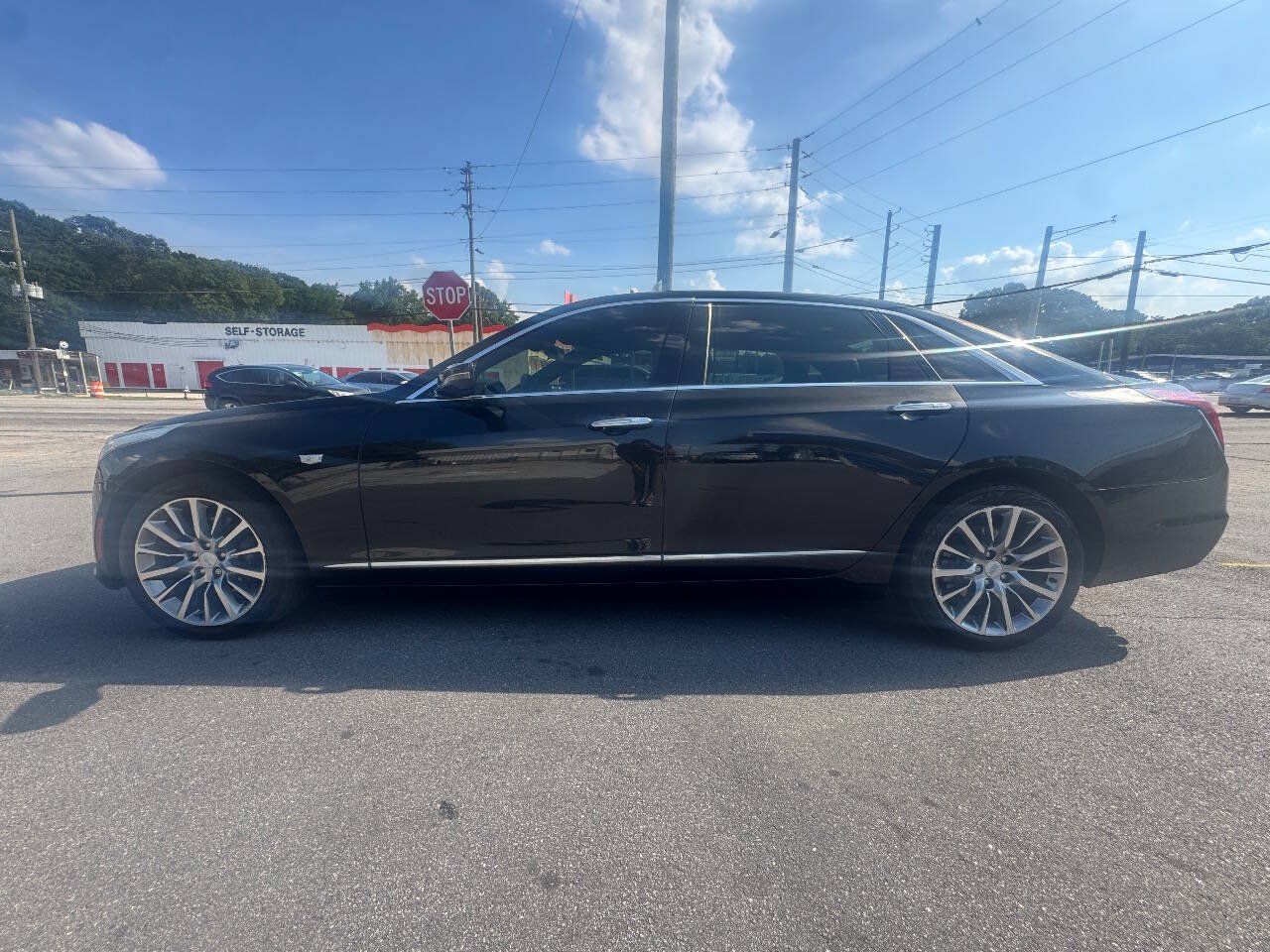 Used 2018 Cadillac CT6 Luxury AWD/4WD image 3