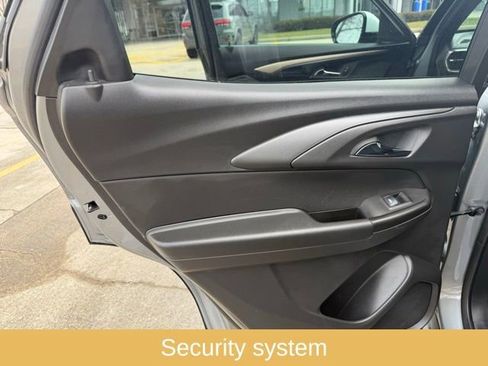 Used 2025 Chevrolet TrailBlazer ACTIV image 20