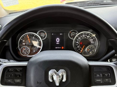 Used 2020 RAM 3500 Big Horn AWD/4WD image 36