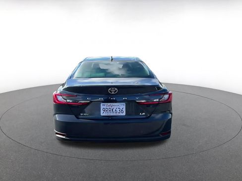 Used 2025 Toyota Camry LE image 12