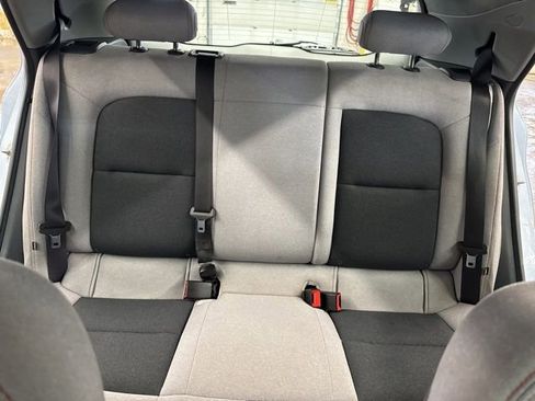 Used 2017 Chevrolet Bolt LT FWD image 27