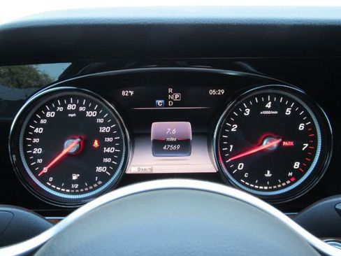 Used 2019 Mercedes-Benz E 450 4MATIC Sedan w/ Premium Package image 37