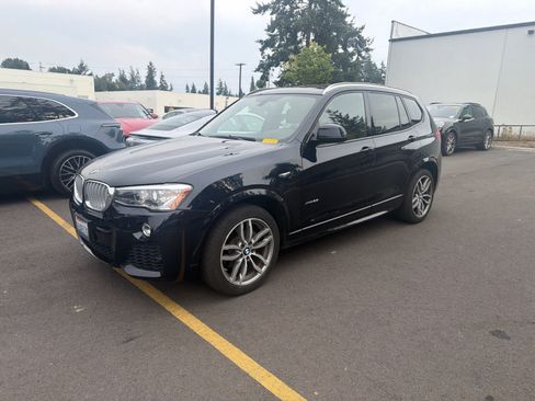 Used 2017 BMW X3 xDrive28i AWD/4WD image 2