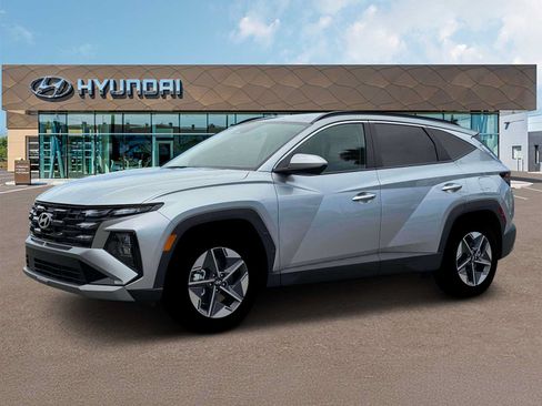 New 2026 Hyundai Tucson SEL FWD image 2