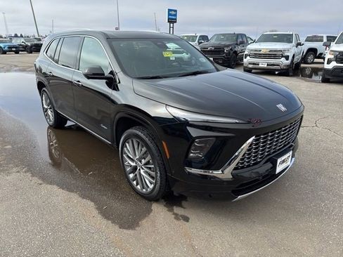 Certified 2025 Buick Enclave Avenir w/ Super Cruise Package AWD/4WD image 4