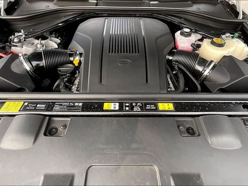 Used 2025 Land Rover Range Rover Sport Dynamic SE image 29