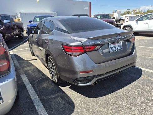 Used 2025 Nissan Sentra SR FWD image 10