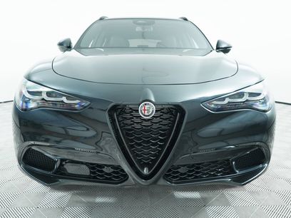 New 2025 Alfa Romeo Stelvio Sprint