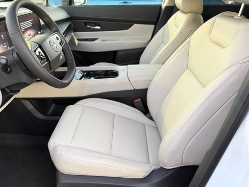 New 2026 Nissan Murano SV image 14