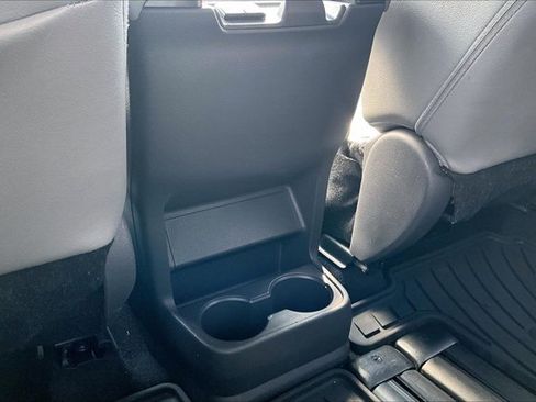 Used 2021 Toyota Sienna XLE FWD image 10