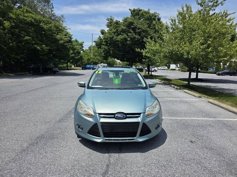 Used 2012 Ford Focus SEL FWD image 9