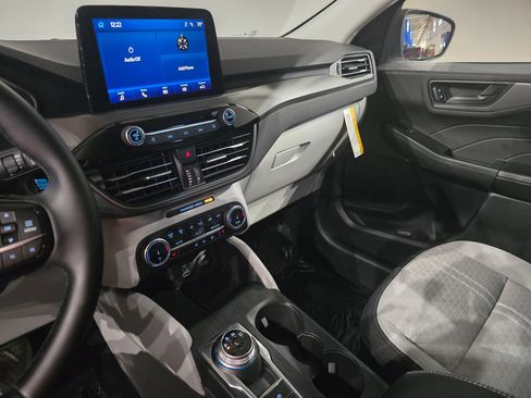 New 2026 Ford Escape Active image 21